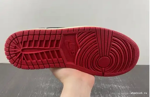 Trophy Low Away Jordan FN0432-100 OG Room Retro 1 0625